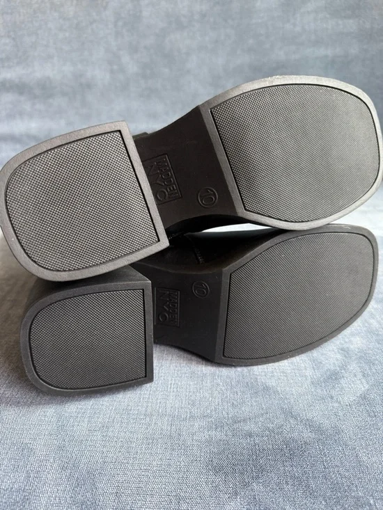 Madden NYC Women’s Black Faux Leather Full Zip Buckle Boots SZ 10 Chunky New - Picture 8 of 9